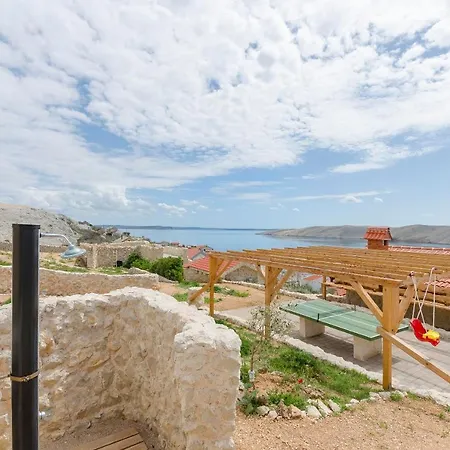 House Srecko بيت للعطل *