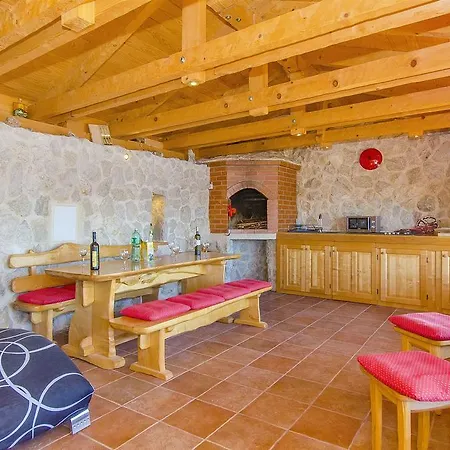 House Srecko *