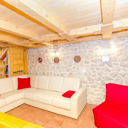 House Srecko Vakantiehuis Miškovići