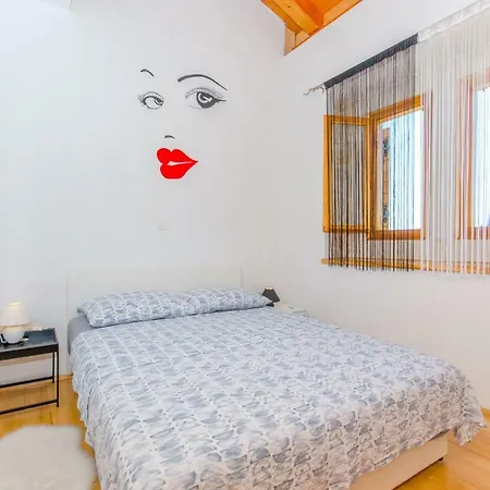 Holiday home House Srecko
