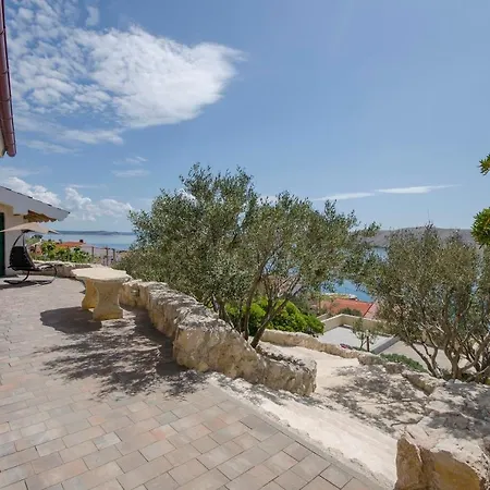 House Srecko * Miškovići